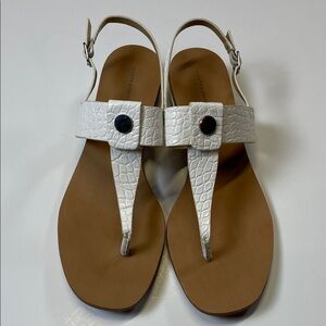 14th & Union White Croc Embossed Thong Sandal Women’s Size 9.5